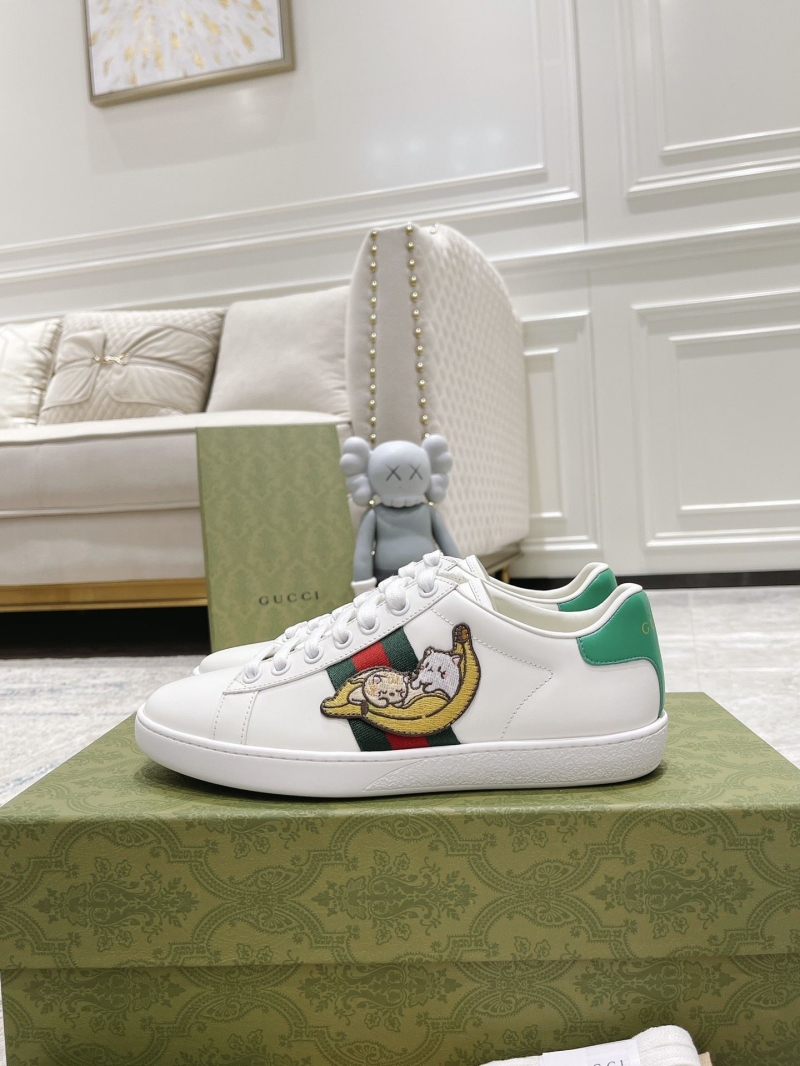 Gucci Sneakers